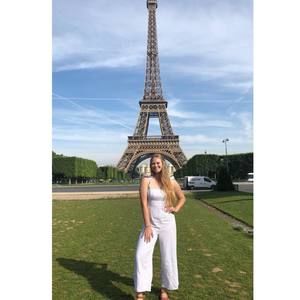 Meet your Posher, Carly